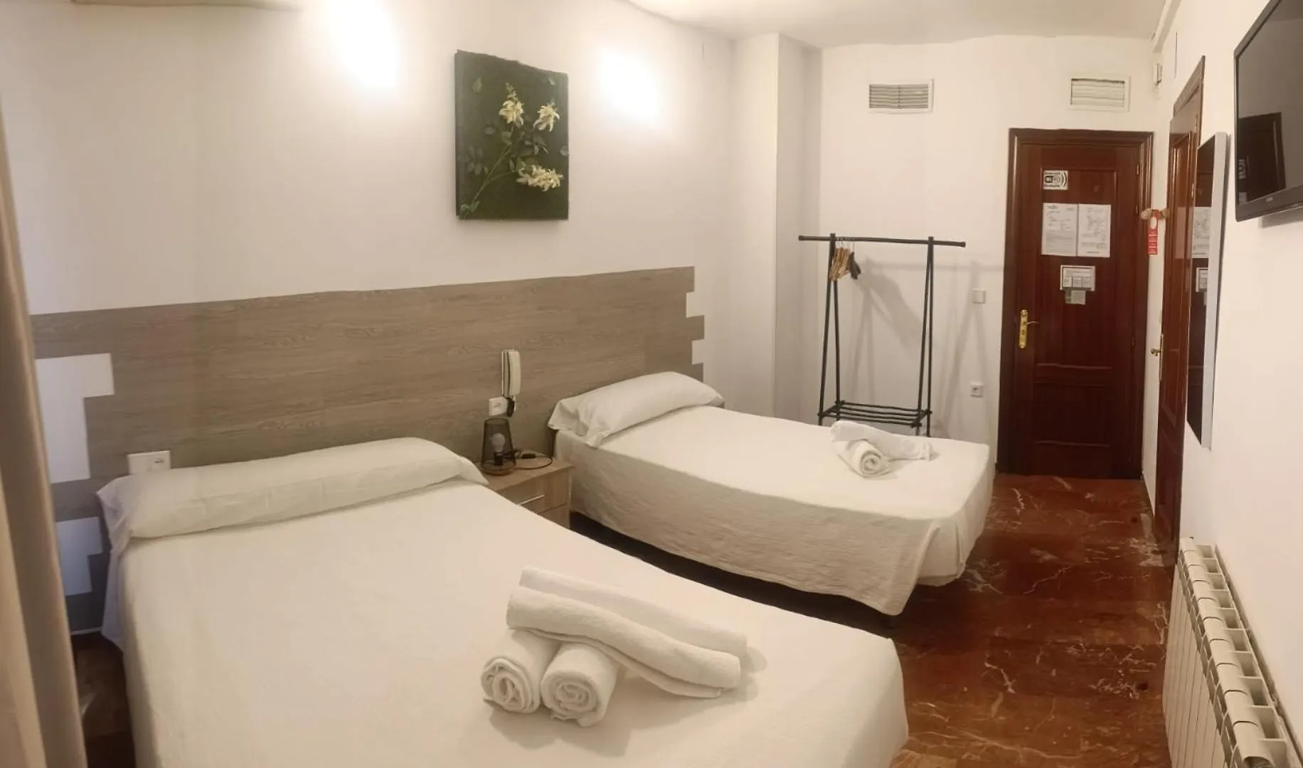 Hostal Nevot Granada Spain